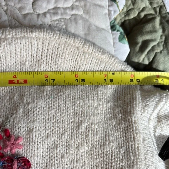 Americana 1990 Embroidered Cream Cardigan Sweater -size M? - Picture 8 of 13